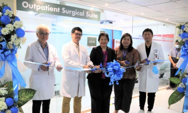 Outpatient Surgical Suite ribbon cutting